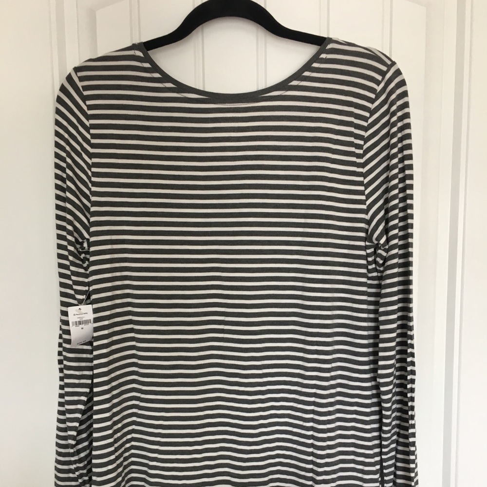 Gap Long Sleeve Tee